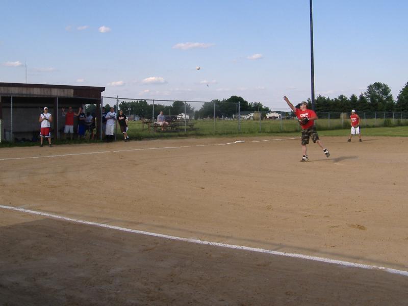 Softball Tourney 2007 008.jpg